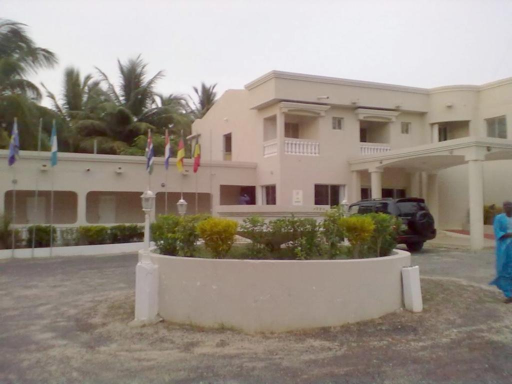 Mansea Beach Hotel Kololi Exterior foto