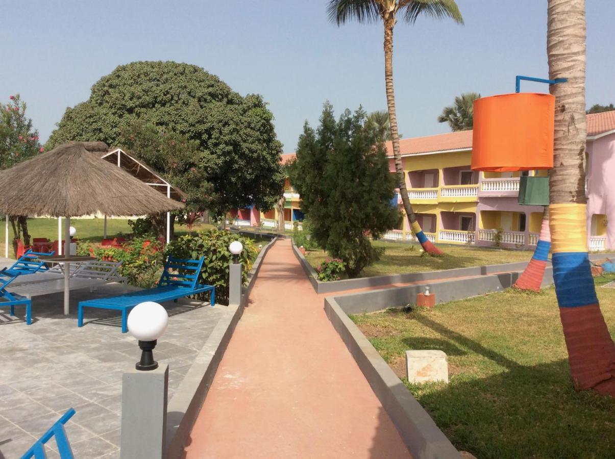 Mansea Beach Hotel Kololi Exterior foto